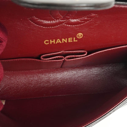 Chanel Small Classic Vintage Double Flap Bag aus schwarzem gestepptem Lammleder mit 24K goldplattierter Hardware