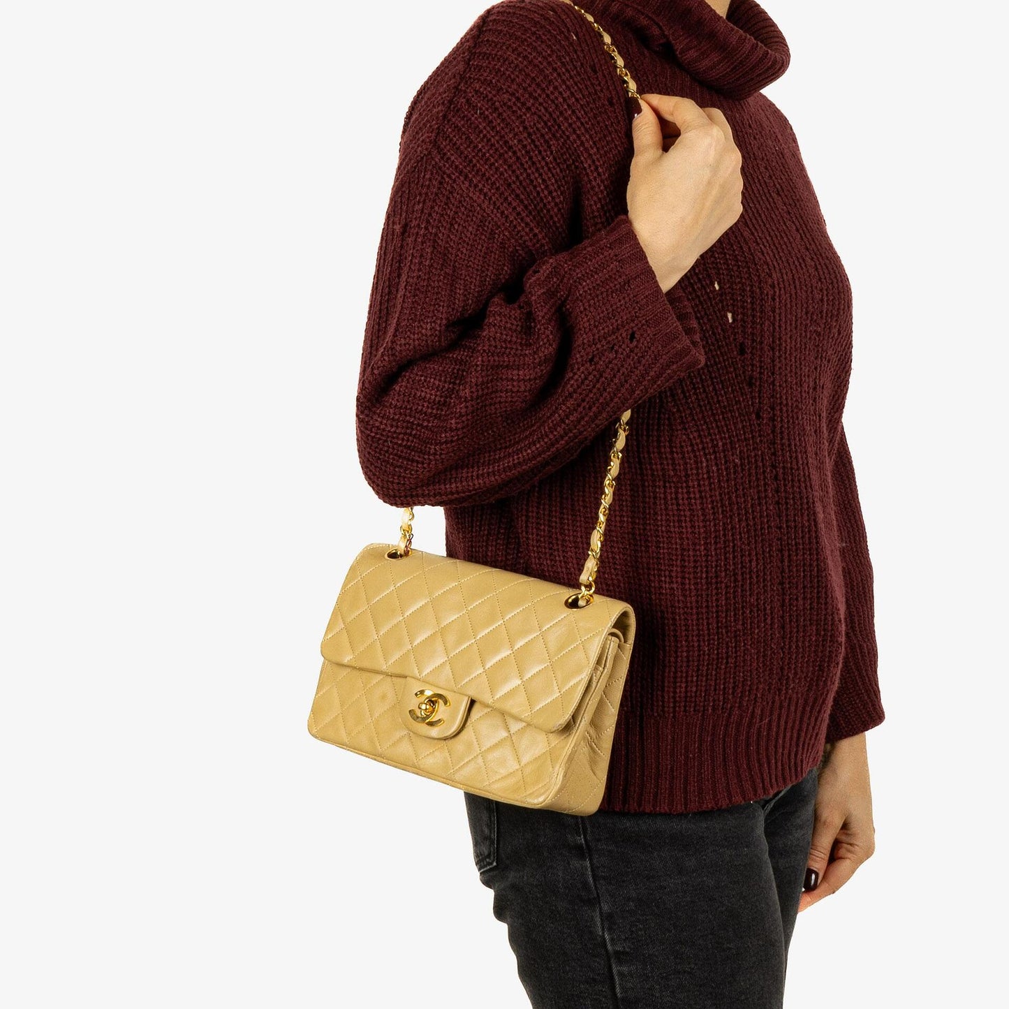 Chanel Kleine Klassische Vintage Double Flap Tasche aus beigem gestepptem Lammleder mit 24K vergoldeter Hardware