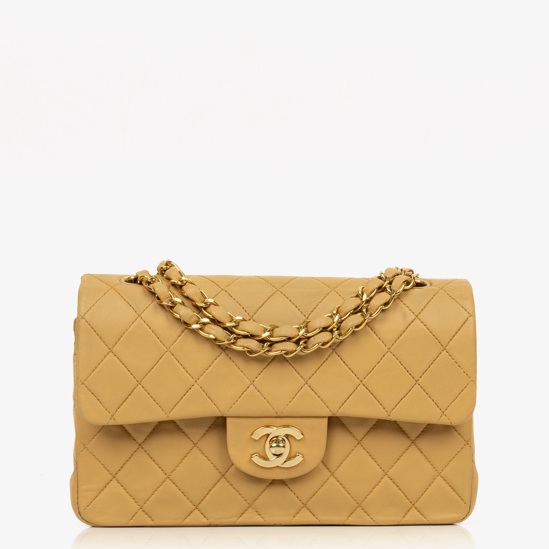 Chanel Kleine Classic Vintage Double Flap Tasche aus gestepptem Lammleder in Beige mit 24K vergoldeten Beschlägen