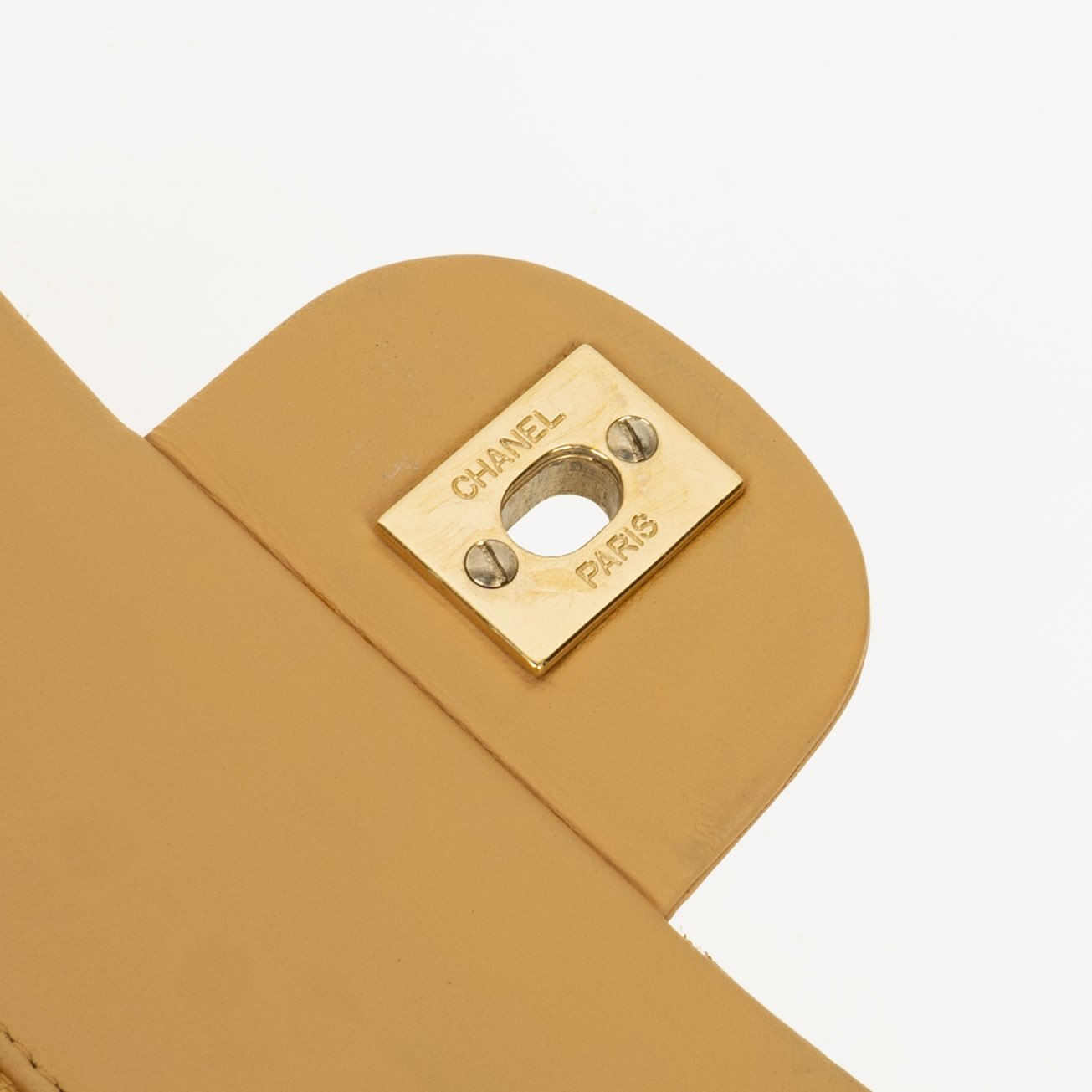 Chanel Kleine Classic Vintage Double Flap Tasche aus gestepptem Lammleder in Beige mit 24K vergoldeten Beschlägen