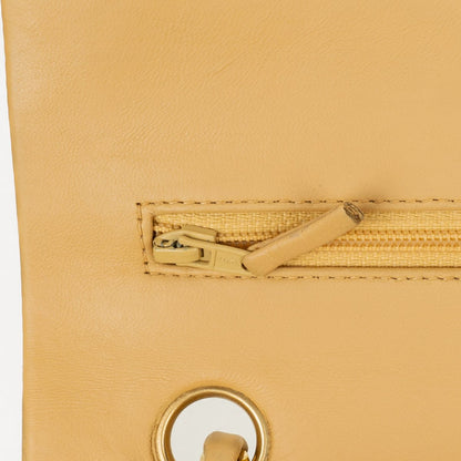 Chanel Kleine Classic Vintage Double Flap Tasche aus gestepptem Lammleder in Beige mit 24K vergoldeten Beschlägen