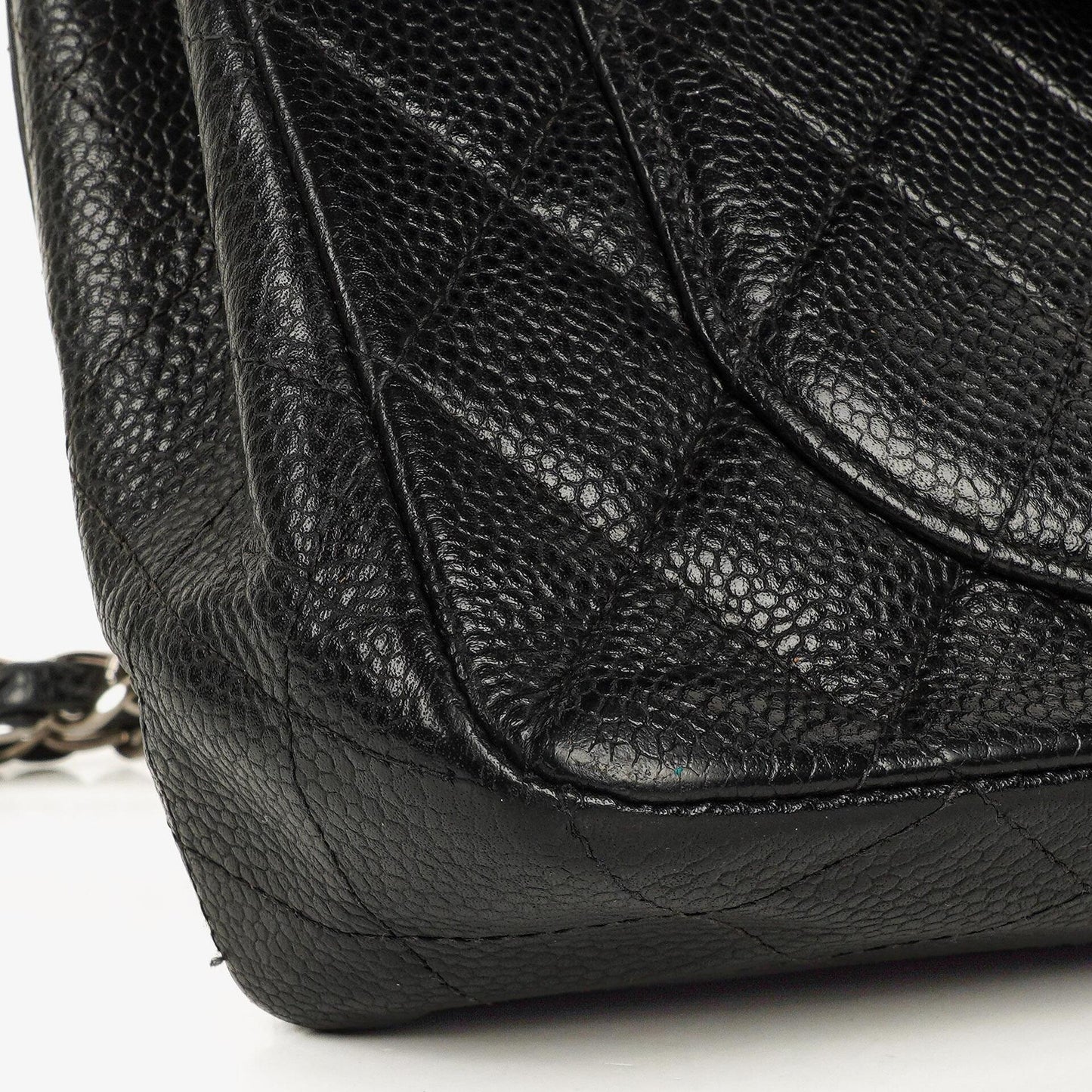 Chanel Small Classic Vintage Double Flap Bag aus schwarzem gestepptem Kaviarleder mit silberfarbener Hardware