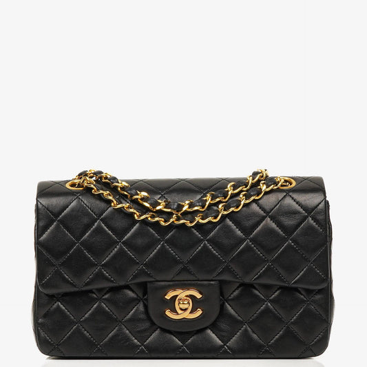 Chanel Vintage Classic kleine Double Flap Tasche aus schwarzem gestepptem Lammleder mit 24K vergoldeter Hardware, 1989-1991