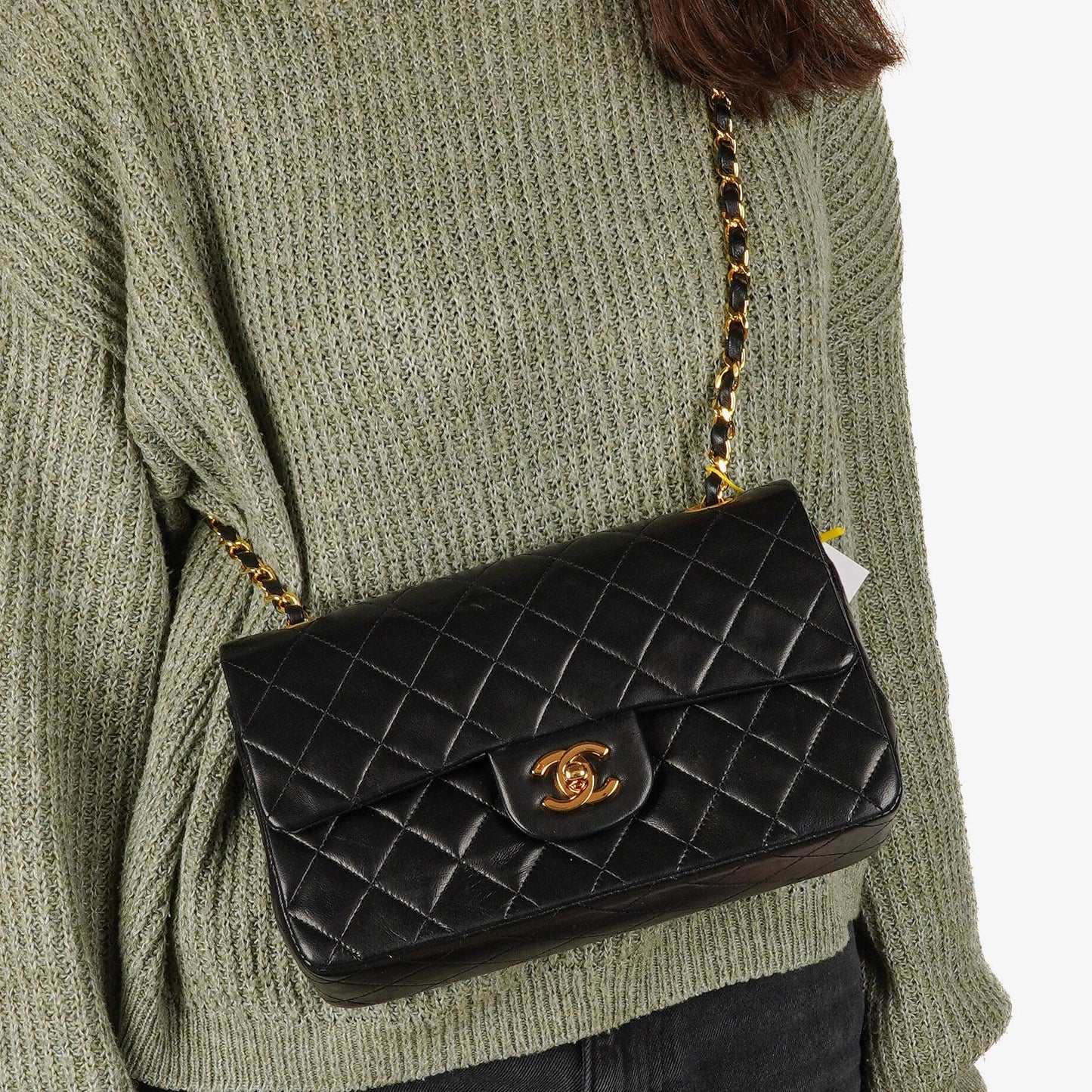 Chanel Vintage Classic kleine Double Flap Tasche aus schwarzem gestepptem Lammleder mit 24K vergoldeter Hardware, 1989-1991