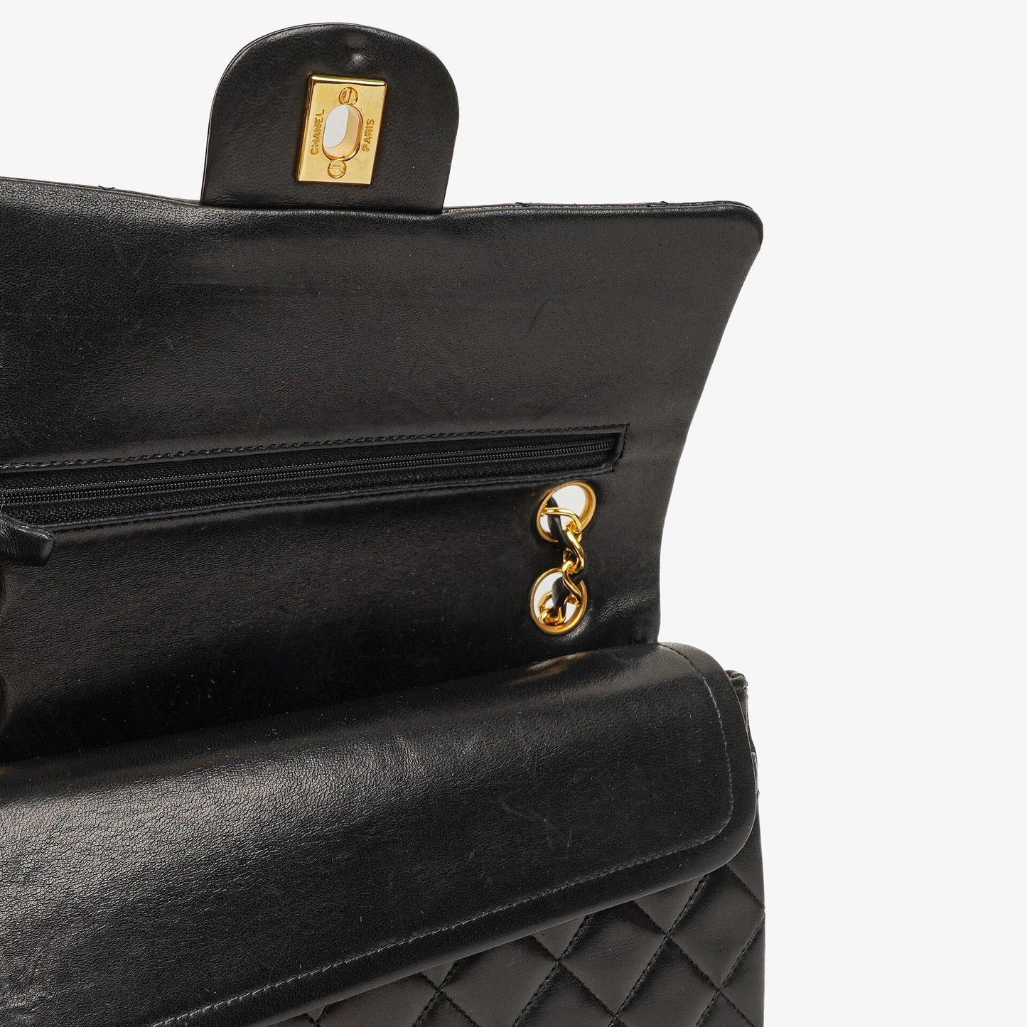 Chanel Vintage Classic kleine Double Flap Tasche aus schwarzem gestepptem Lammleder mit 24K vergoldeter Hardware, 1989-1991