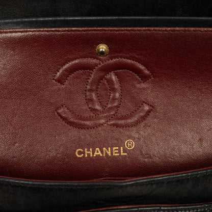 Chanel Small Classic Vintage Double Flap Bag aus schwarzem gestepptem Lammleder mit 24K vergoldeten Beschlägen