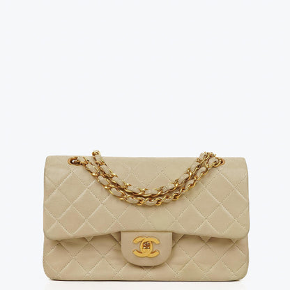 Chanel Kleine Klassische Vintage Double Flap Tasche Neutrales Gestepptes Lammleder 24K Vergoldete Beschläge