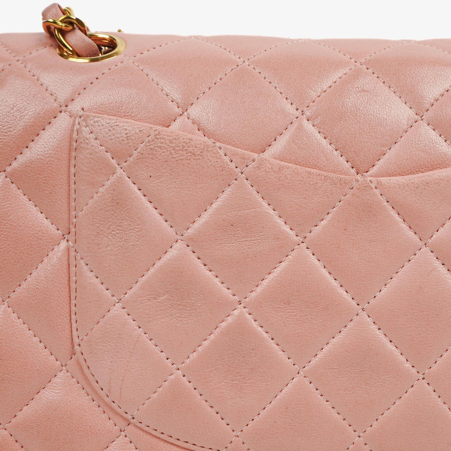 Chanel Kleine Classic Vintage Double Flap Tasche aus rosa gestepptem Lammleder mit 24K vergoldeter Hardware