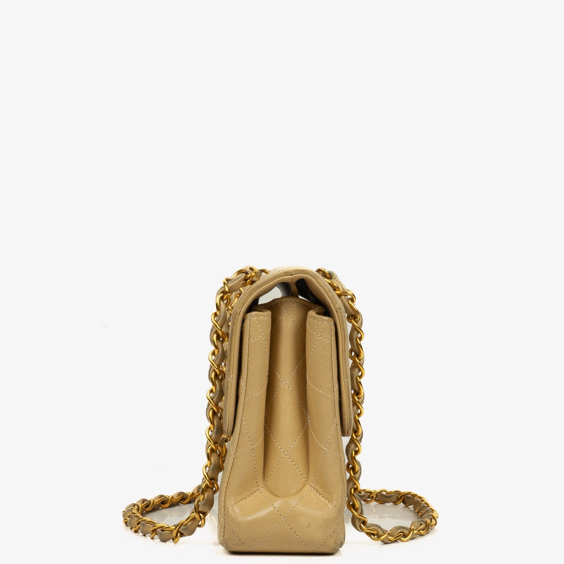 Chanel Small Double-Sided Flap Tasche aus beigem gestepptem Lammleder mit 24K vergoldeter Hardware