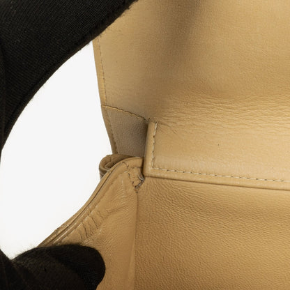 Chanel Small Double-Sided Flap Tasche aus beigem gestepptem Lammleder mit 24K vergoldeter Hardware