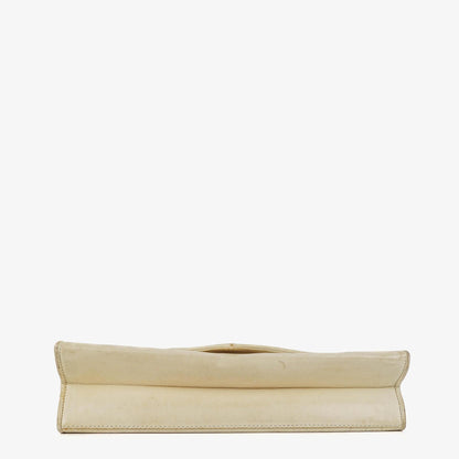 Chanel Small Envelope Flap Bag aus weißem Leder