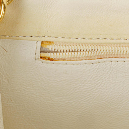 Chanel Small Envelope Flap Bag aus weißem Leder