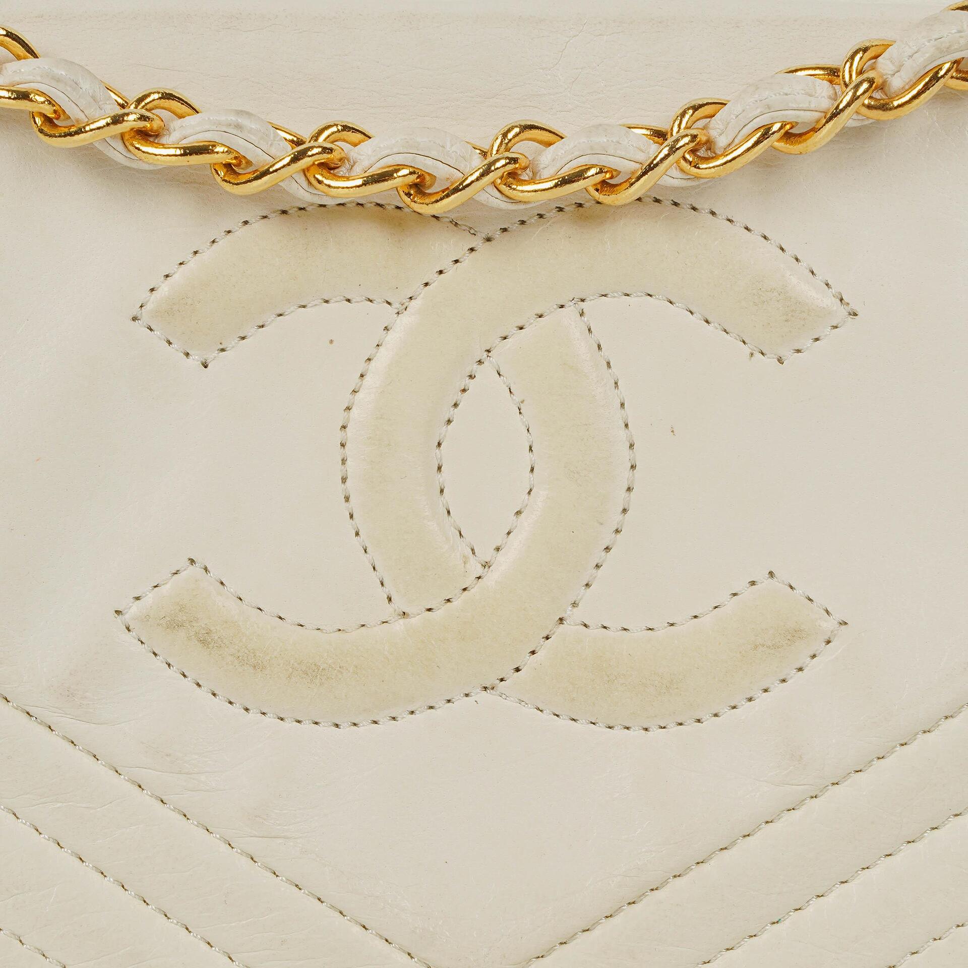 Chanel Small Envelope Flap Bag aus weißem Leder