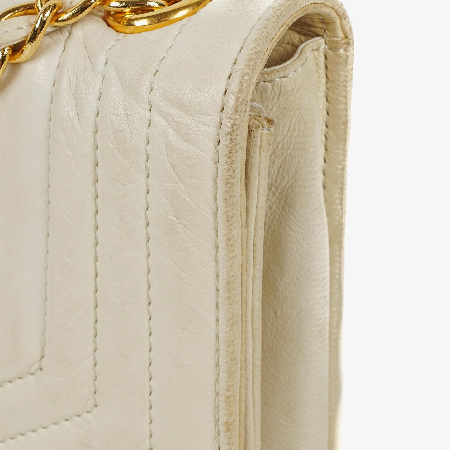 Chanel Small Envelope Flap Bag aus weißem Leder