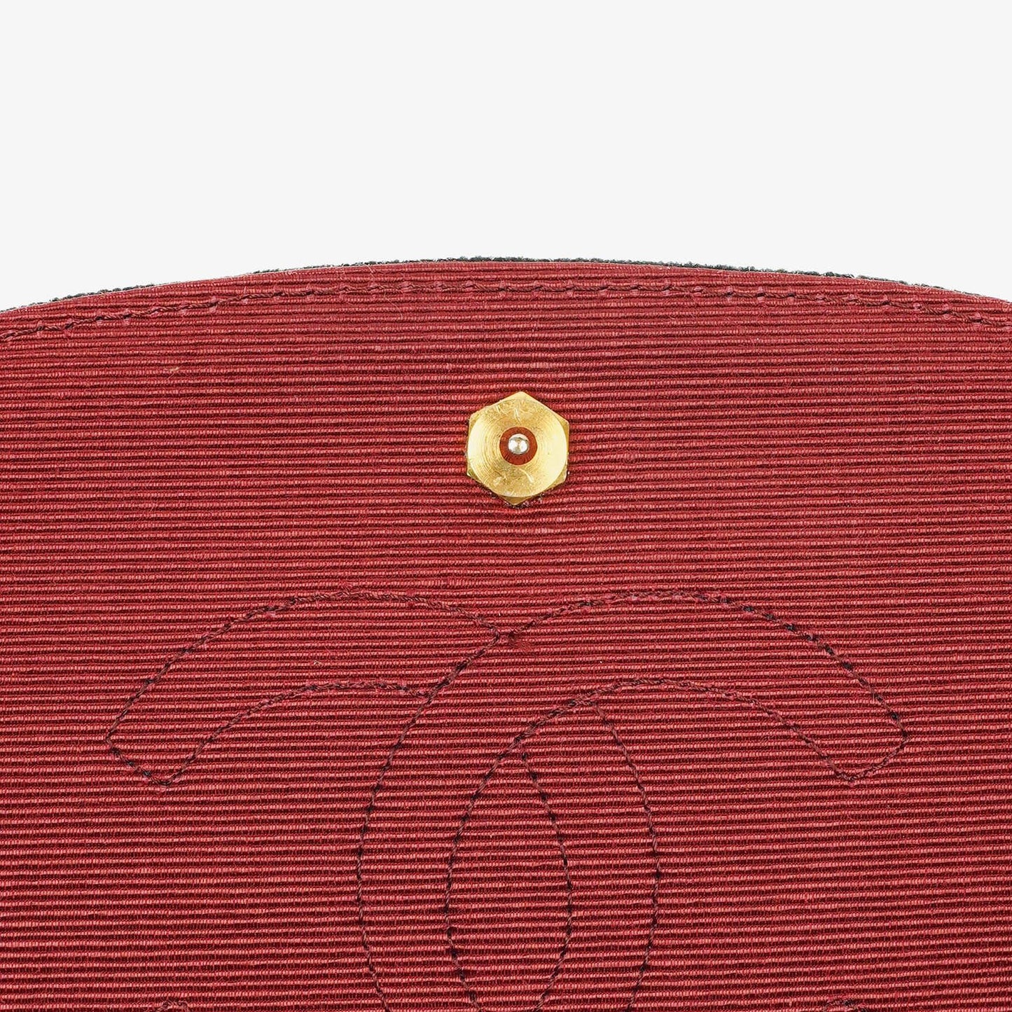 Chanel Small Half Moon Klappentasche aus schwarzem Samt