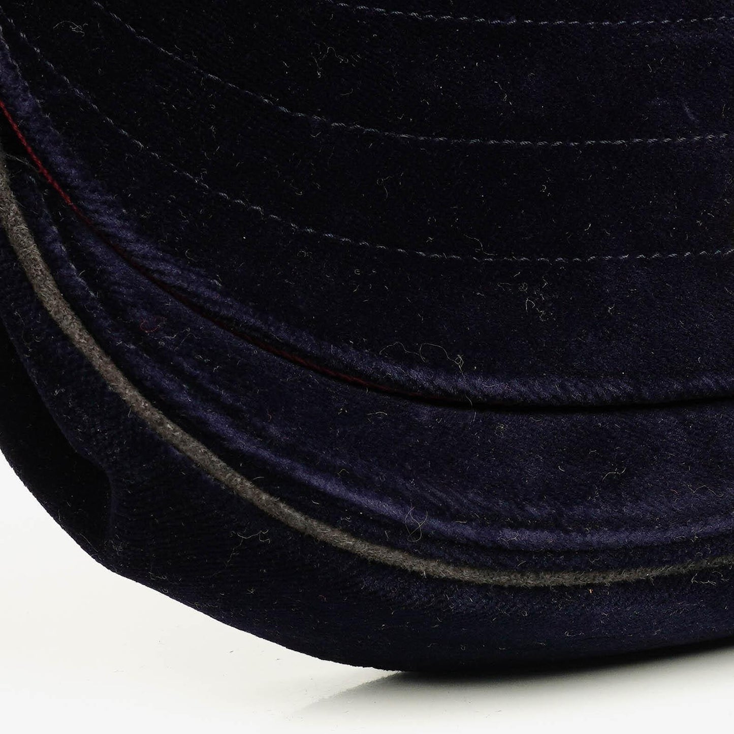 Chanel Kleine Halbmond Navy Samt Klappentasche
