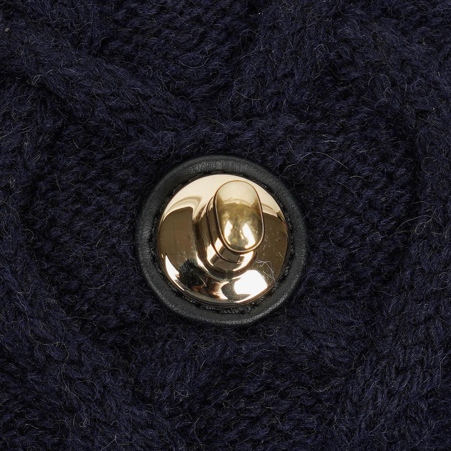 Chanel Kleine Marineblaue Paris-Hamburg Kabelstrick Stoff Mit Kalbsleder Klappe Tasche