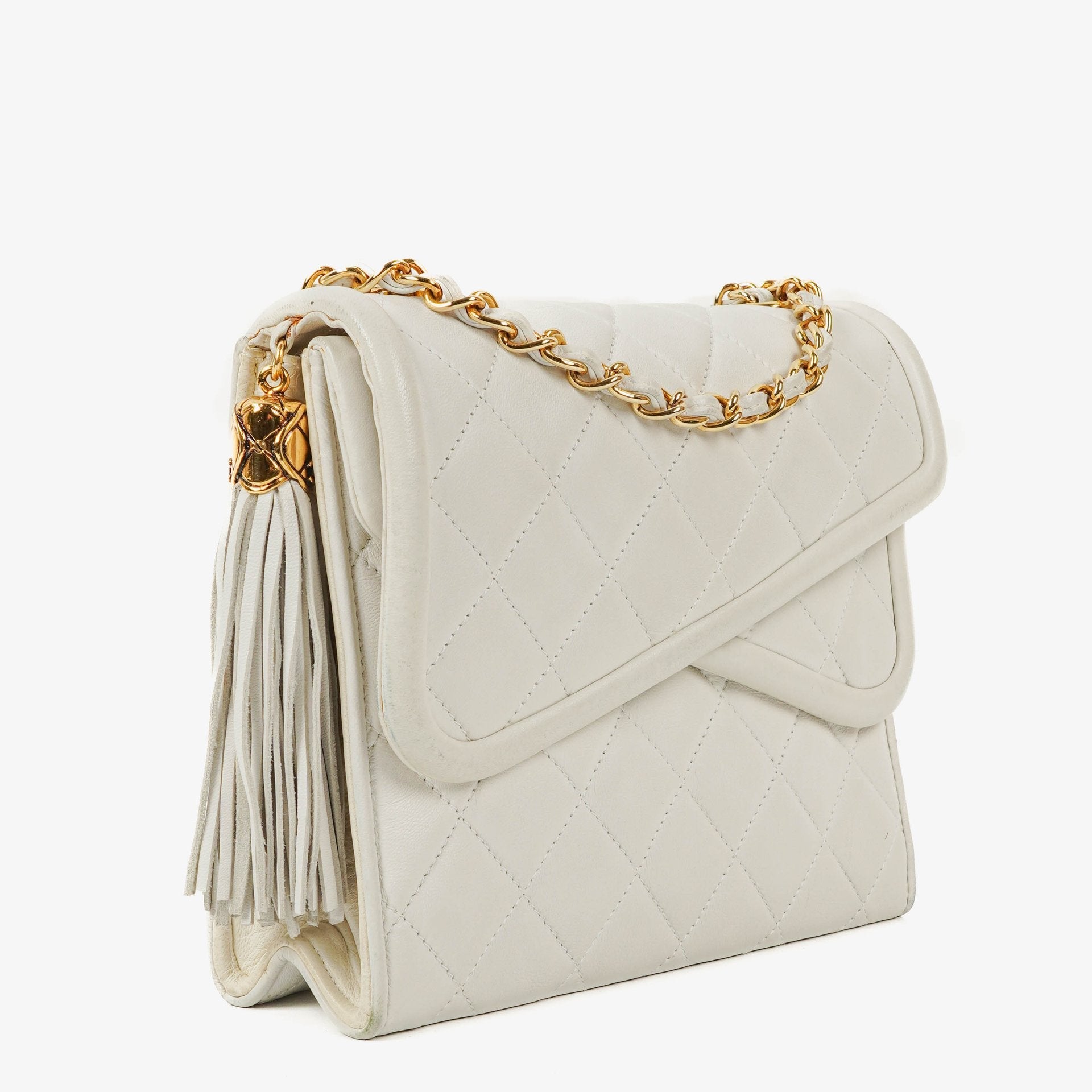 Chanel kleine Tassel Flap Tasche aus weißem gestepptem Lammleder