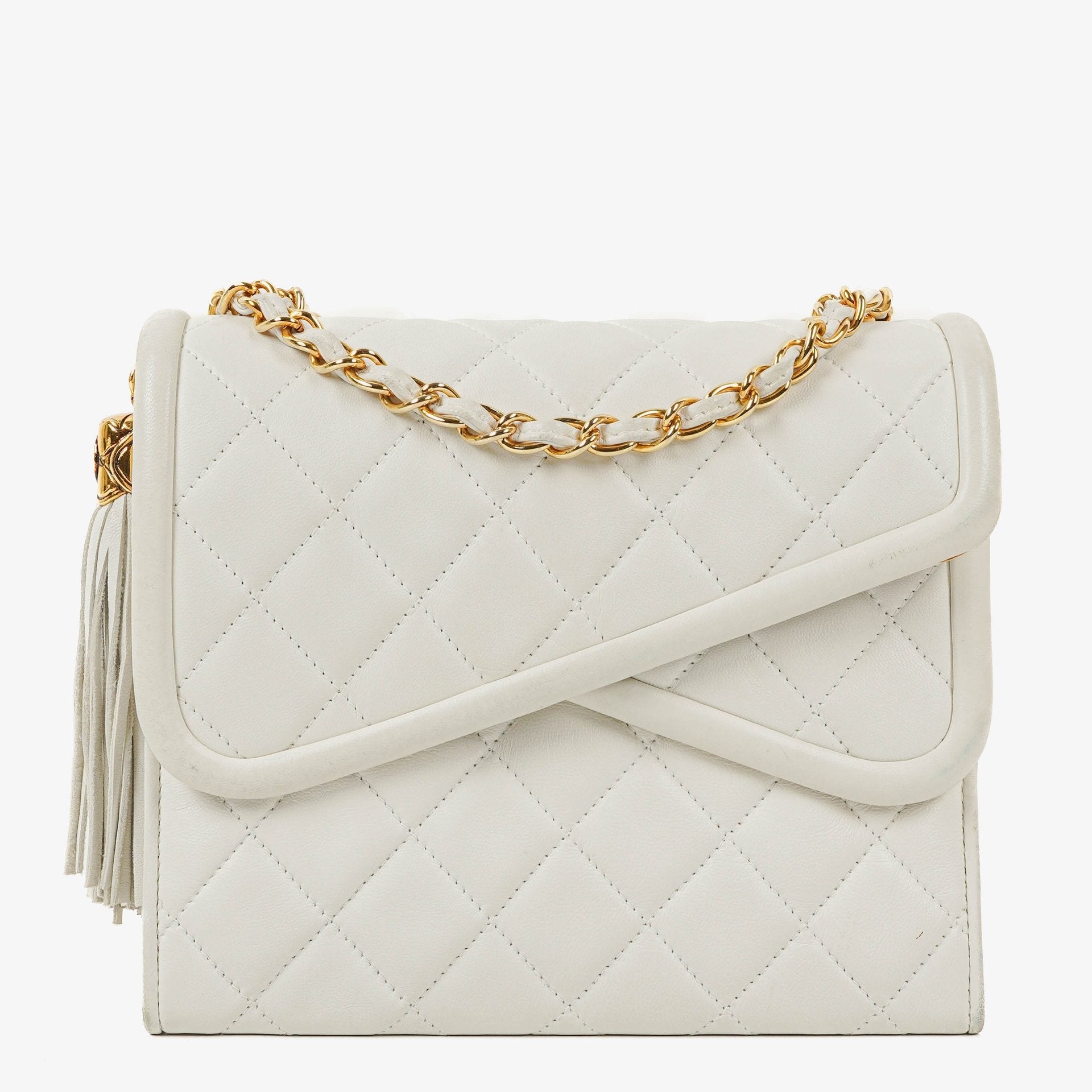Chanel kleine Tassel Flap Tasche aus weißem gestepptem Lammleder