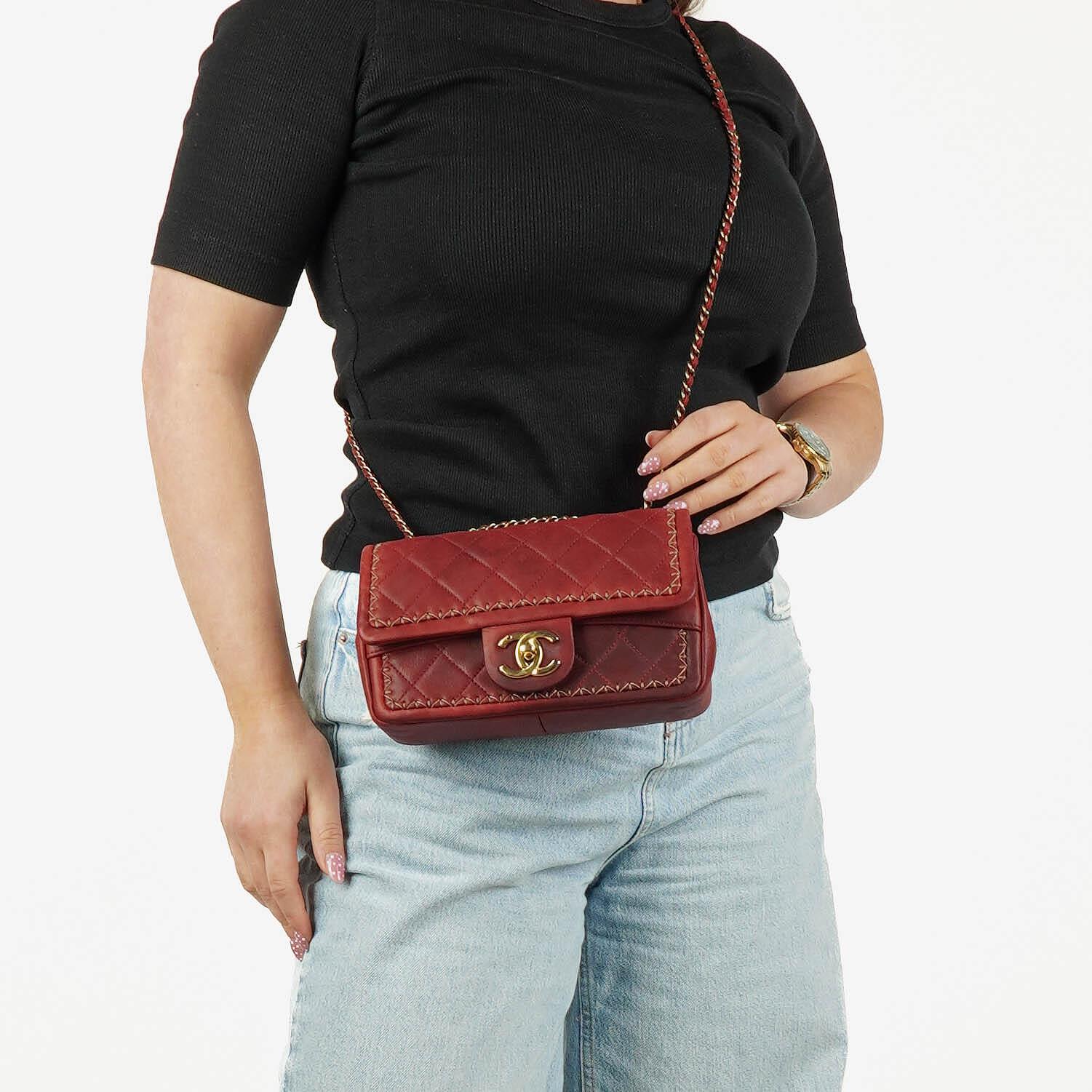 Chanel Whipstitch Flap Tasche Small