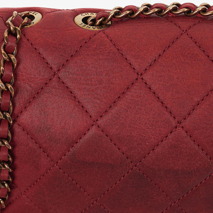 Chanel Whipstitch Flap Tasche Small