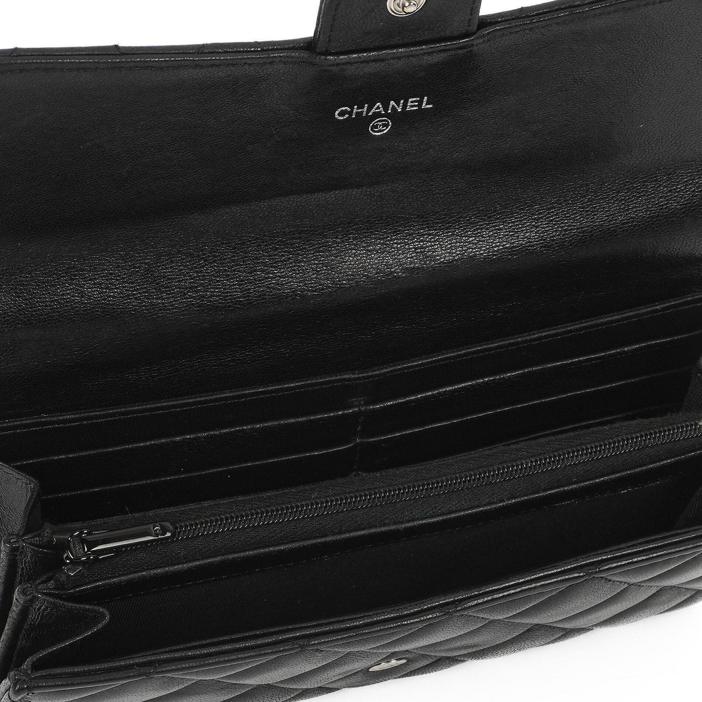 Chanel So Black große gesteppte Geldbörse aus Lammleder mit Klappe