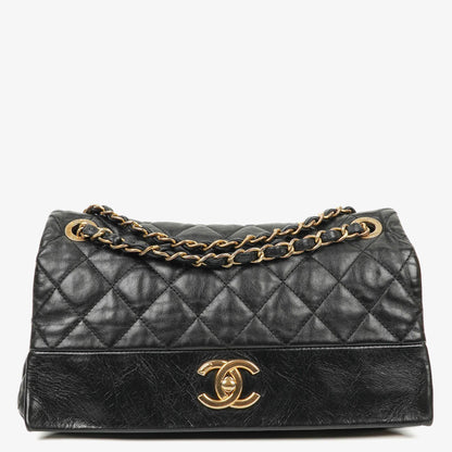 Chanel Soft Elegance Flap Tasche aus schwarzem gestepptem Kalbsleder