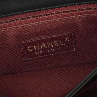 Chanel Soft Elegance Flap Tasche aus schwarzem gestepptem Kalbsleder