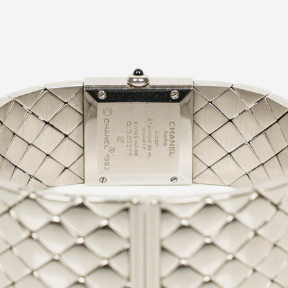 Chanel Matelassé Acier 19 mm Quarzuhr aus Edelstahl in Schwarz