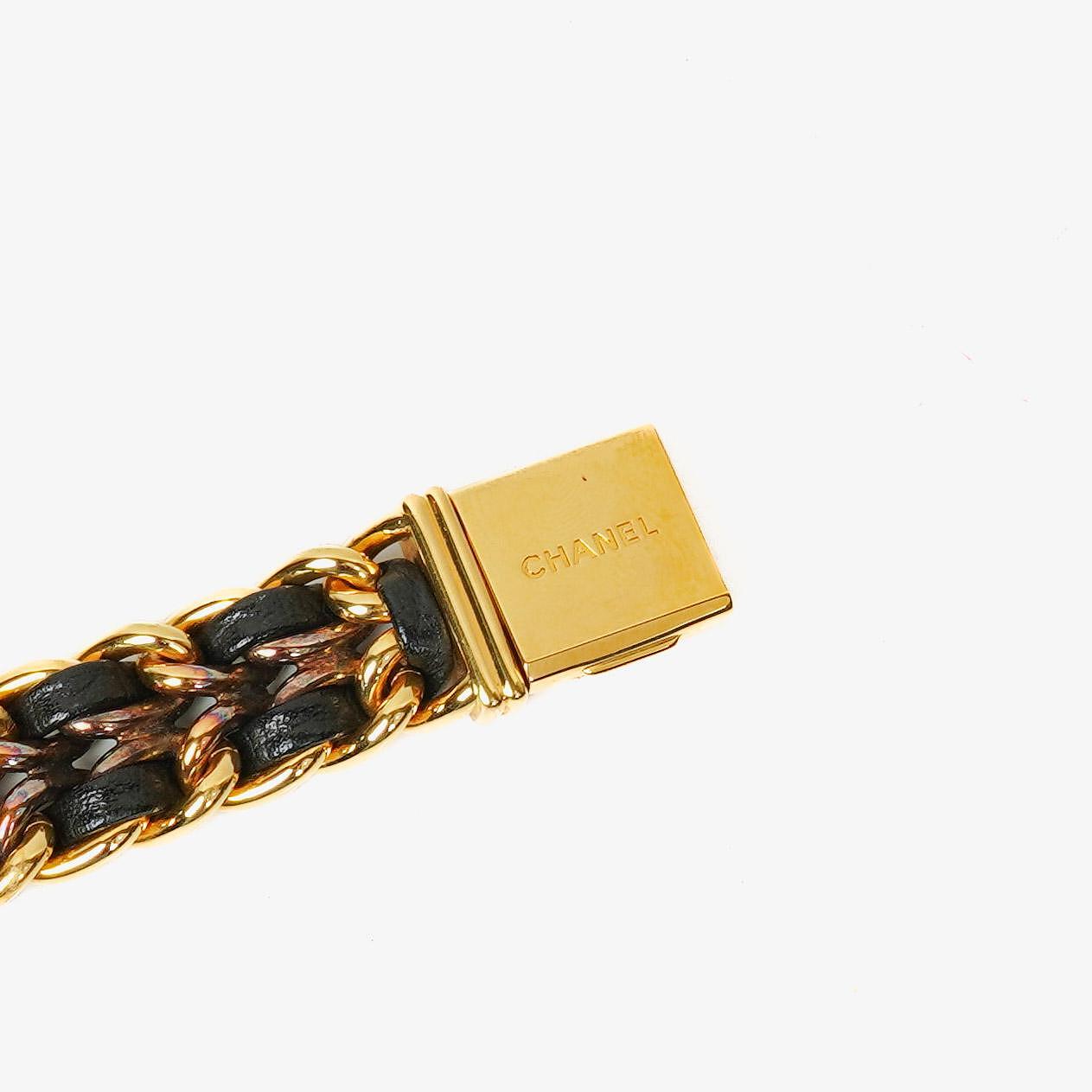 CHANEL Première Quarzuhr 20 mm aus Edelstahl und Lammleder mit goldfarbener Kette Größe L