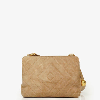 Chanel Camera Tasche aus Wildleder mit Chevron-Steppung und Quaste