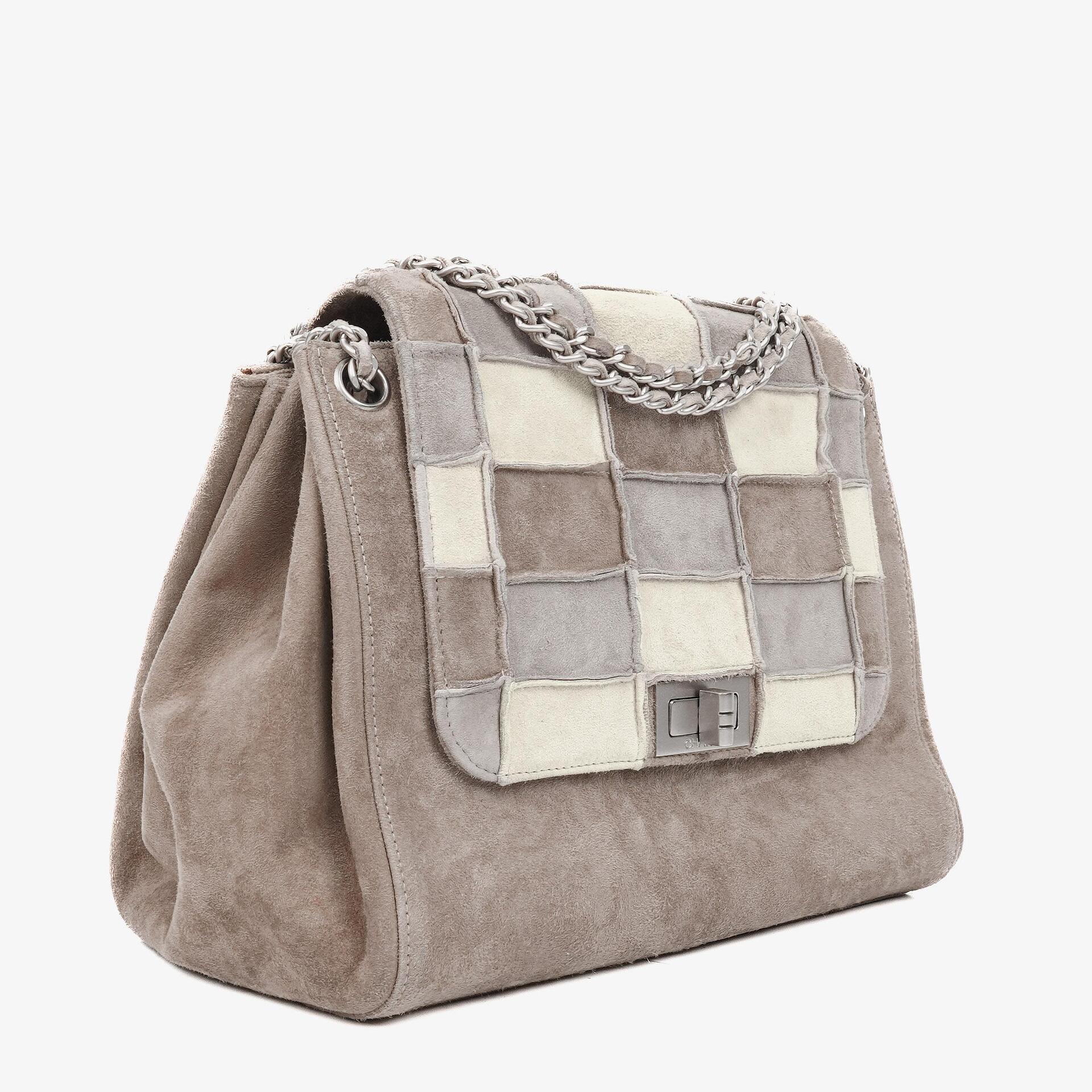 Chanel Mademoiselle Accordion Flap aus beigem Wildleder-Patchwork
