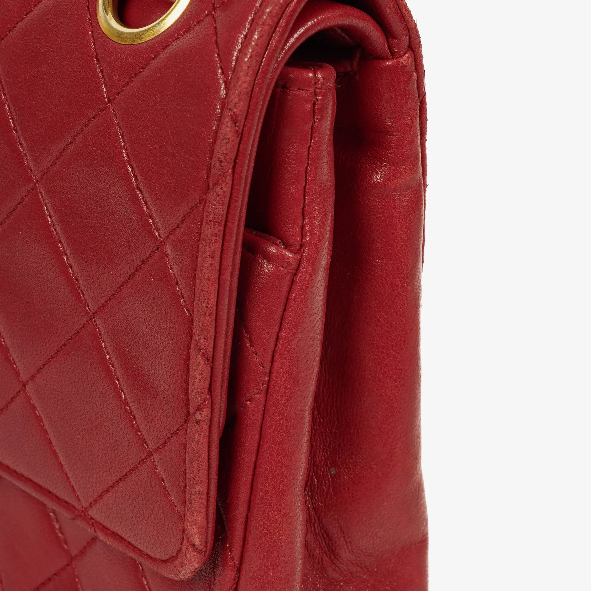 Chanel Timeless Classic Double Flap Bag aus rotem gestepptem Lammleder mit 24K vergoldeter Hardware