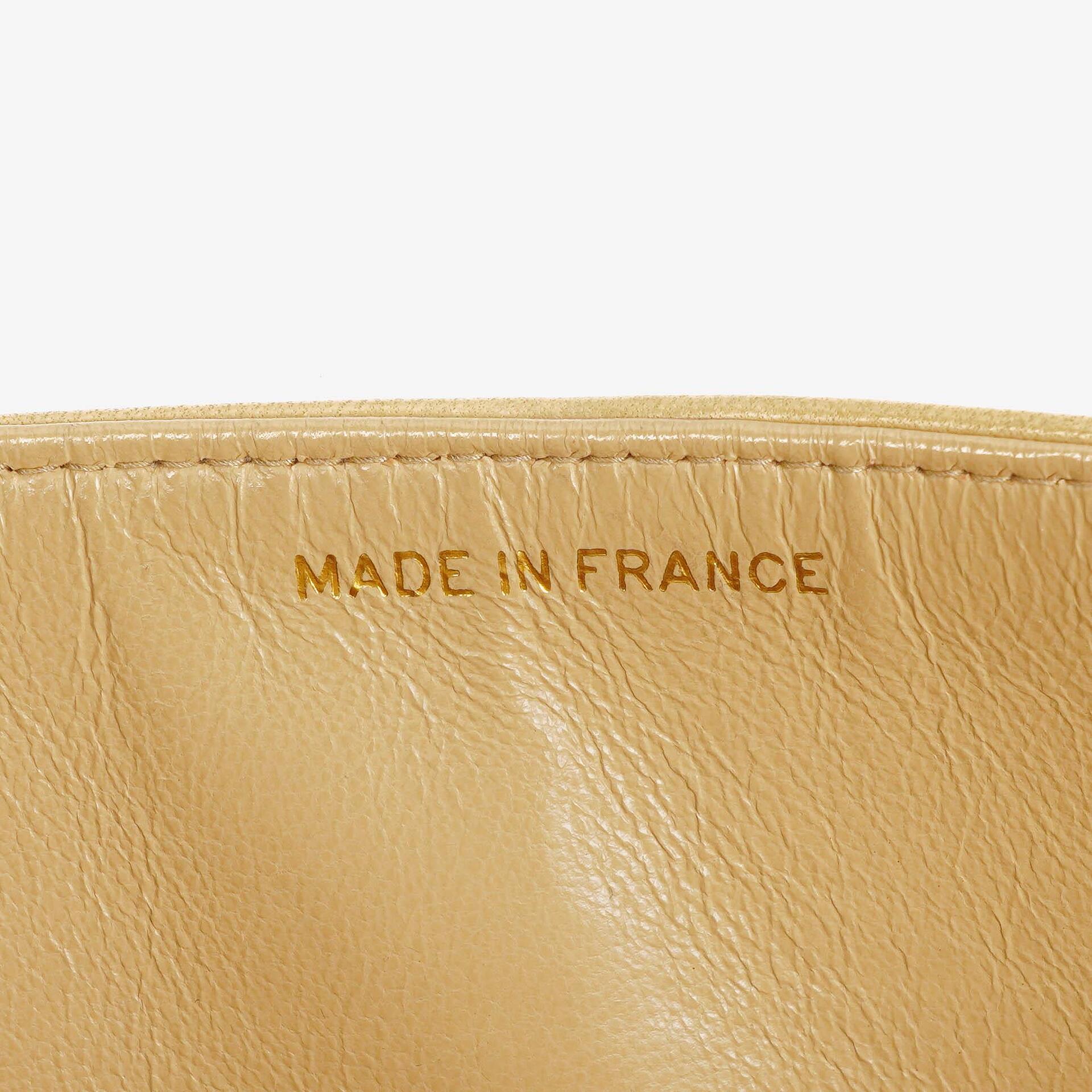 Chanel Timeless Classic Medium Double Flap Tasche aus beigem gestepptem Lammleder mit 24K-vergoldeter Hardware