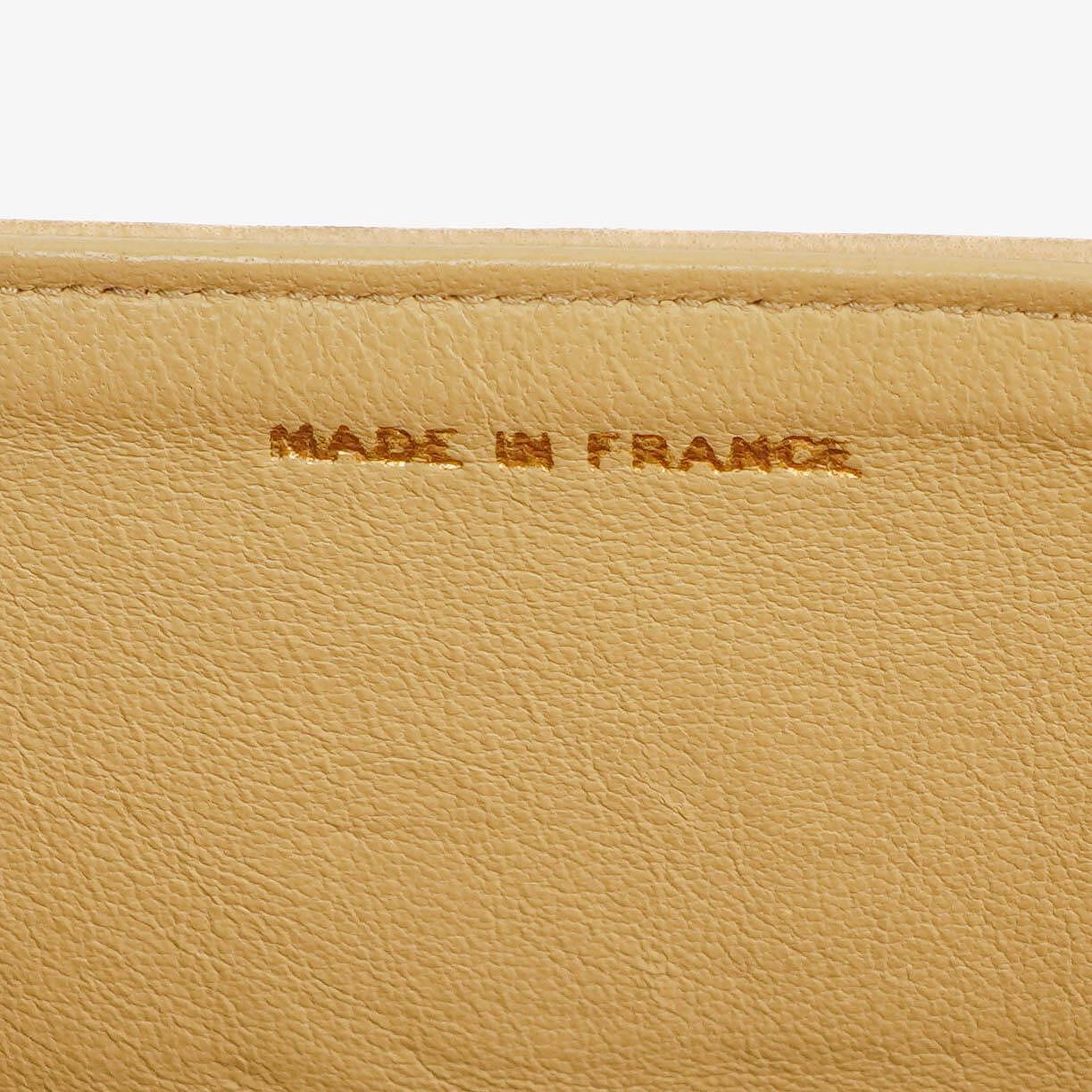 Chanel Timeless Classic Kleine Double Flap Tasche in Beige Stepp-Lammleder und 24K Vergoldeter Hardware