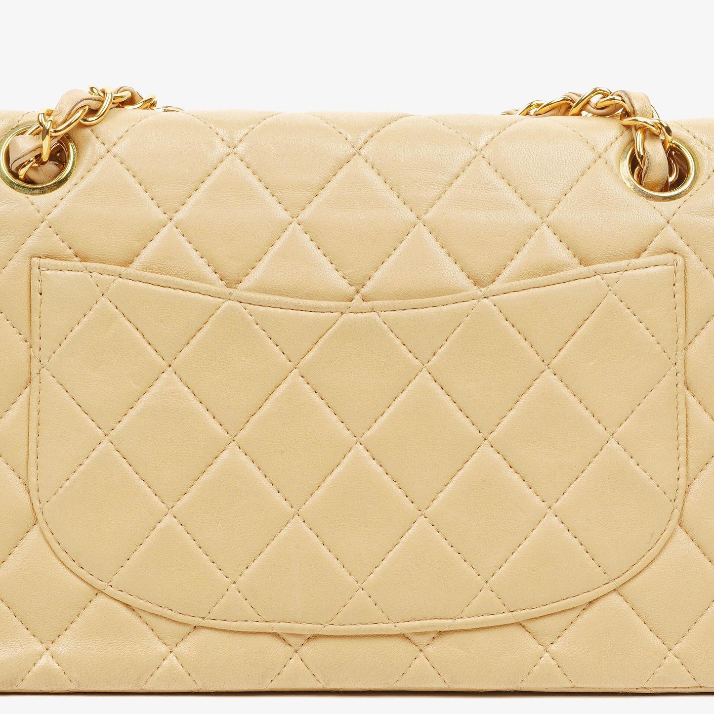 Chanel Timeless Classic Small Double Flap Tasche aus beigem gestepptem Lammleder mit 24K vergoldeten Beschlägen