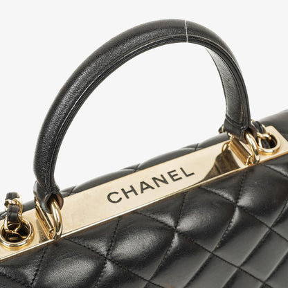 Chanel Trendy CC Large Klappentasche aus schwarzem gestepptem Lammleder mit doppelten Henkeln