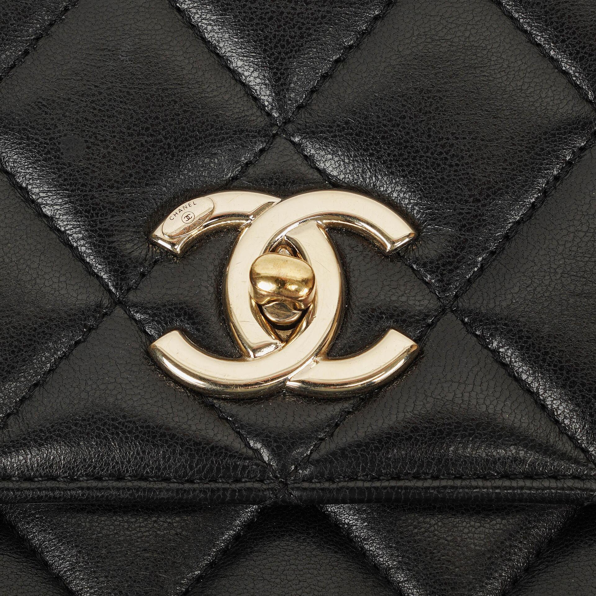 Chanel Trendy CC Large Klappentasche aus schwarzem gestepptem Lammleder mit doppelten Henkeln