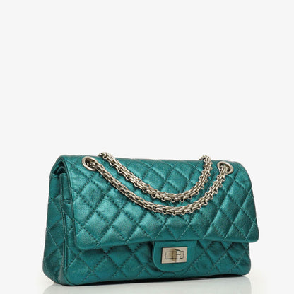 Chanel 2.55 Reissue 225 Double Flap Bag in Türkis Metallic