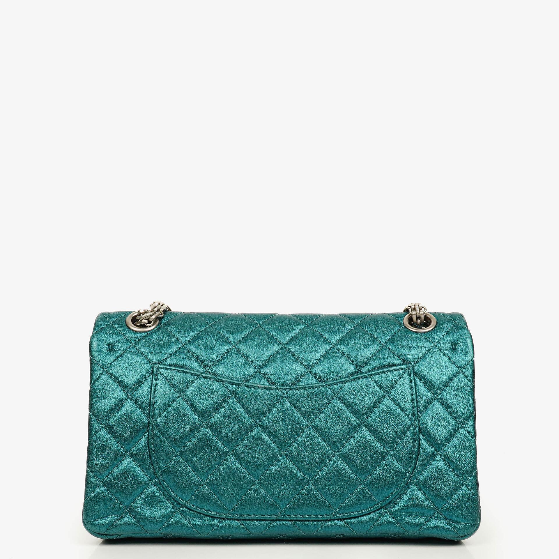 Chanel 2.55 Reissue 225 Double Flap Bag in Türkis Metallic