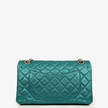 Chanel 2.55 Reissue 225 Double Flap Bag in Türkis Metallic