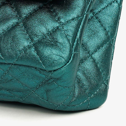 Chanel 2.55 Reissue 225 Double Flap Bag in Türkis Metallic
