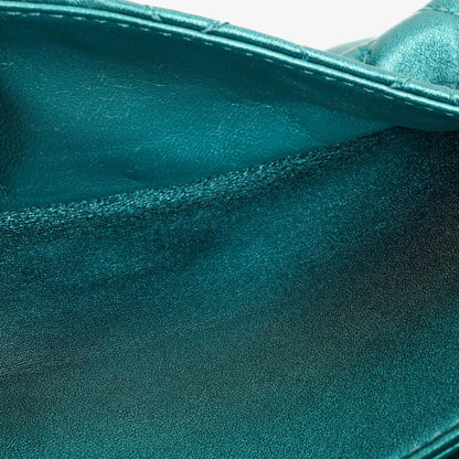 Chanel 2.55 Reissue 225 Double Flap Bag in Türkis Metallic