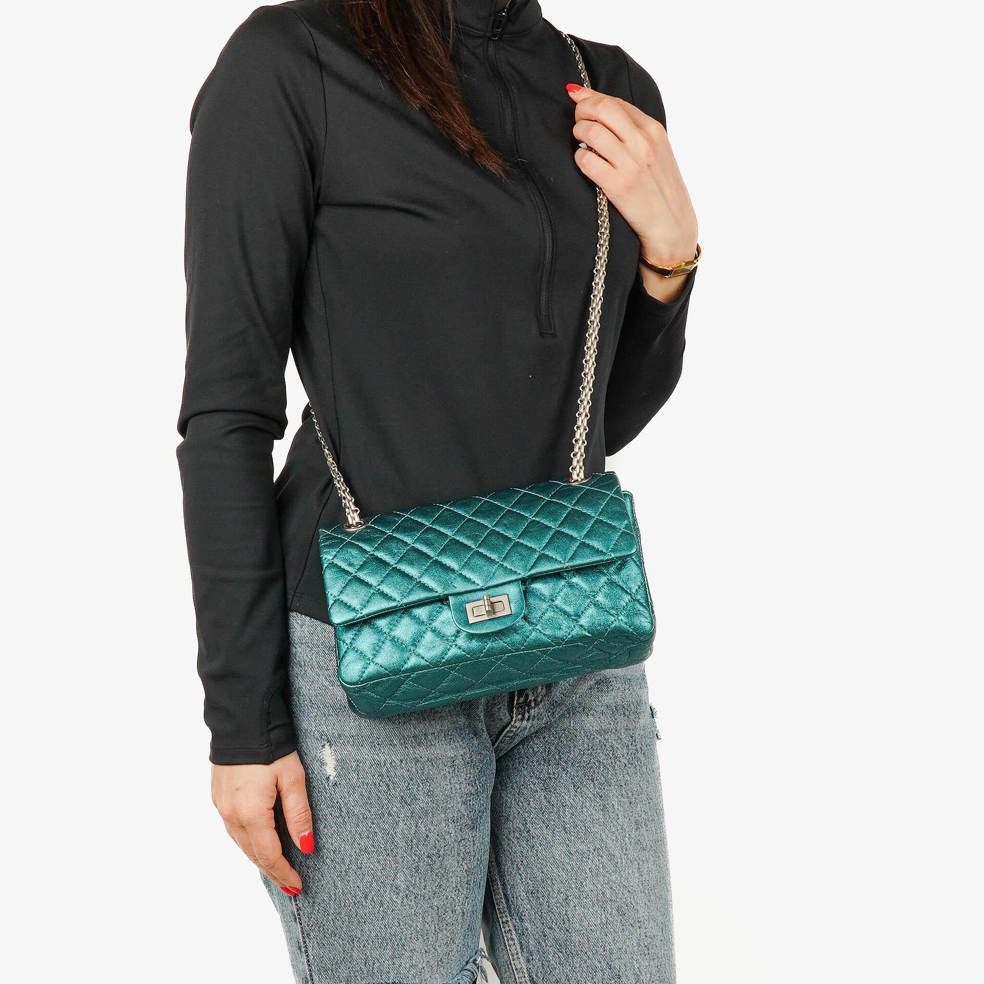 Chanel 2.55 Reissue 225 Double Flap Bag in Türkis Metallic