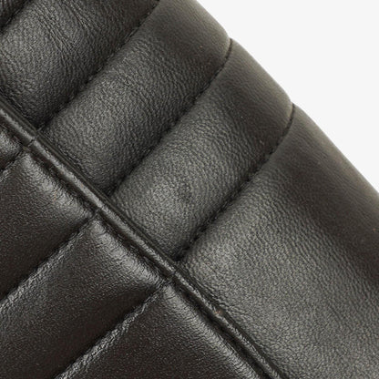 Chanel Vertical Medium Flap Bag aus schwarzem gestepptem Lammleder mit 24K vergoldeten Beschlägen