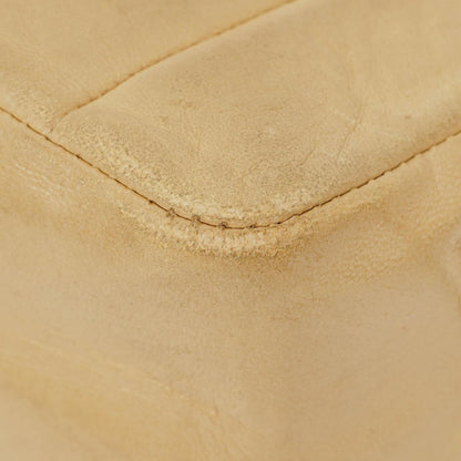 Chanel Vintage Flap Bag aus beige Lammleder mit vertikaler Steppung