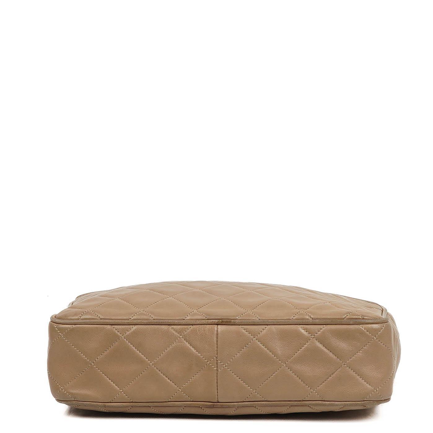 Chanel Vintage Kamera Quaste Tasche CC Fronttasche Beige Gequiltetes Lammleder