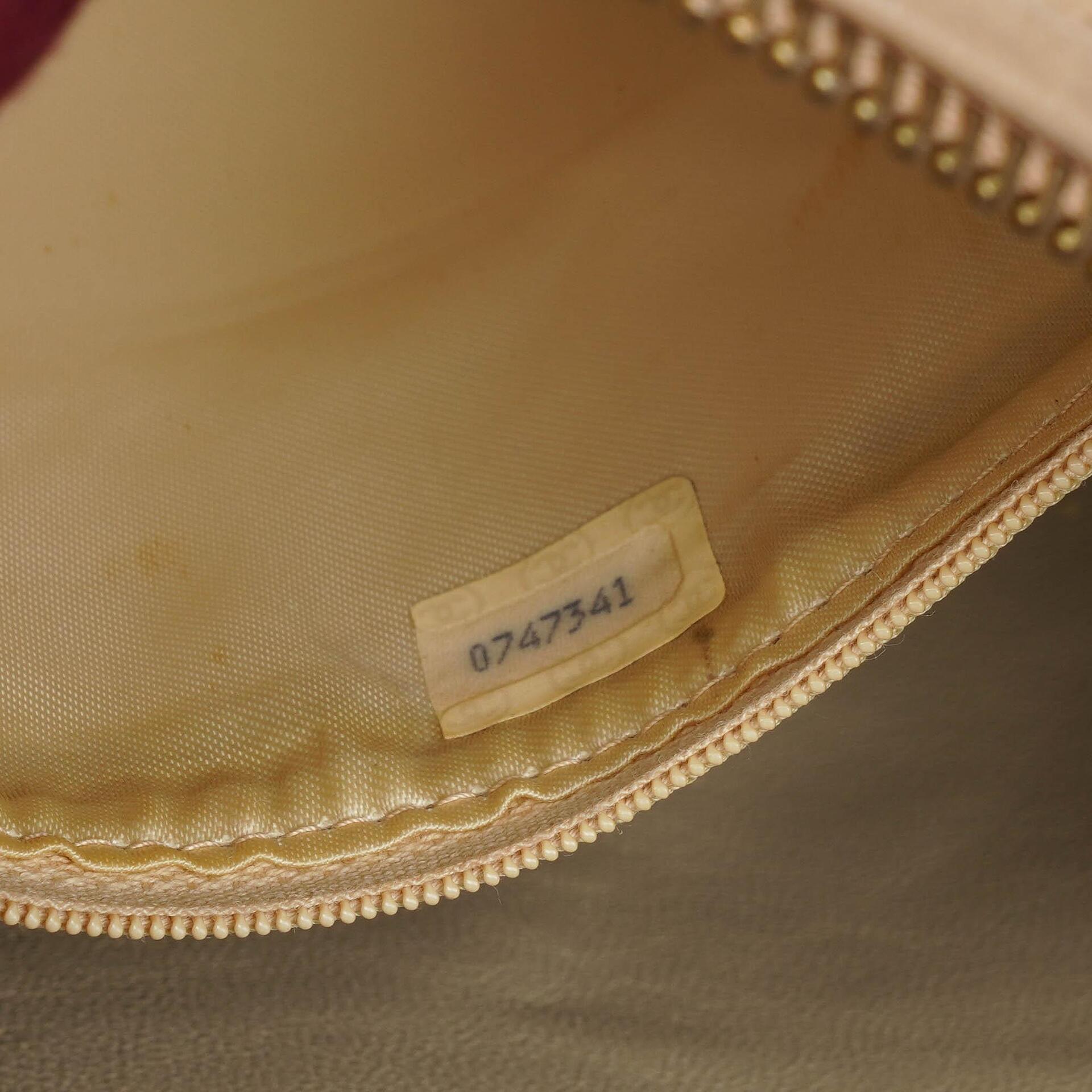 Chanel Vintage Kamera Quaste Tasche CC Fronttasche Beige Gequiltetes Lammleder