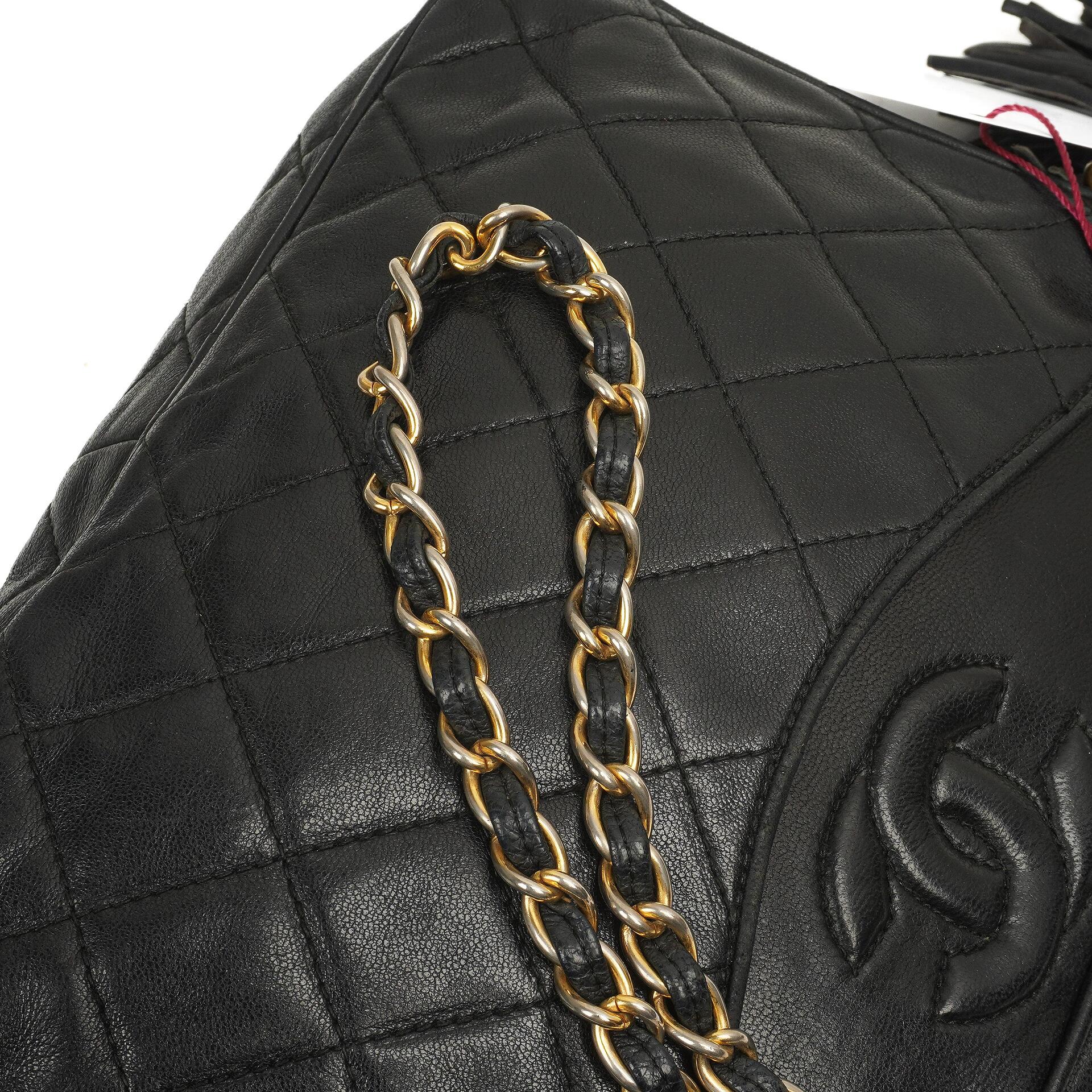Chanel Vintage Kamera Quaste Tasche CC Front Pocket Schwarze Gequiltete Lammleder