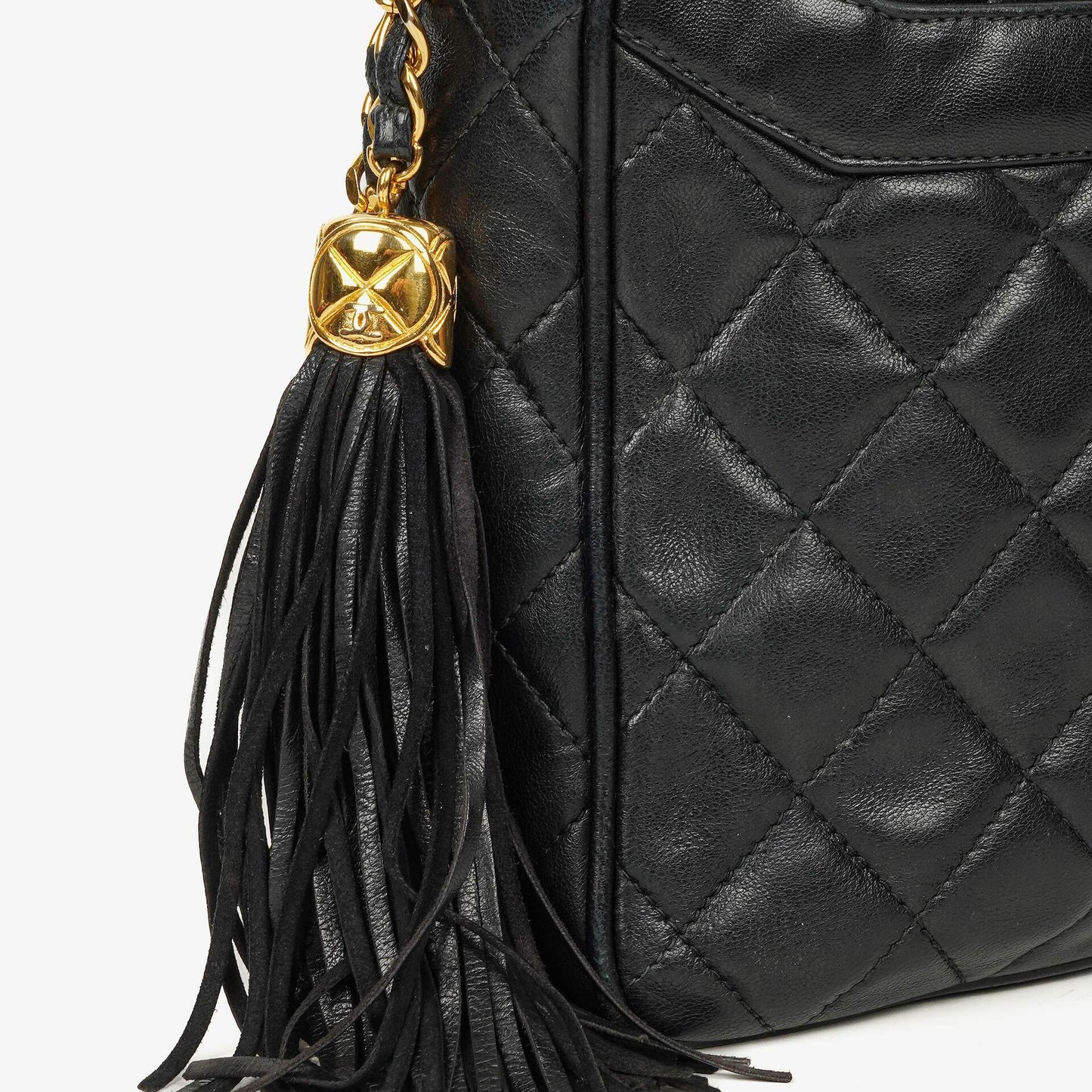 Chanel Vintage Camera Tassel Bag mit CC Front Pocket aus schwarzem gestepptem Lammleder